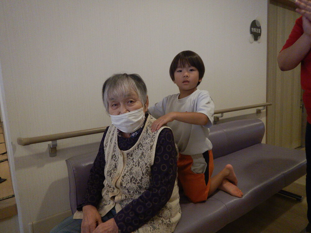 施設訪問 (3)