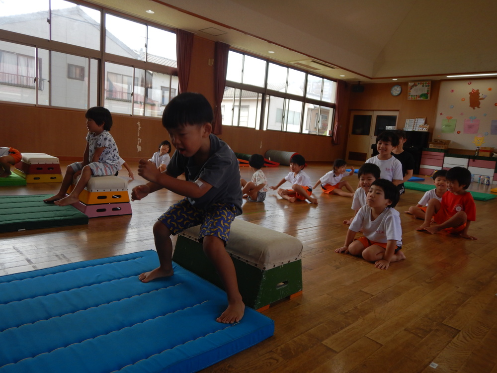 体操教室の様子 (1)