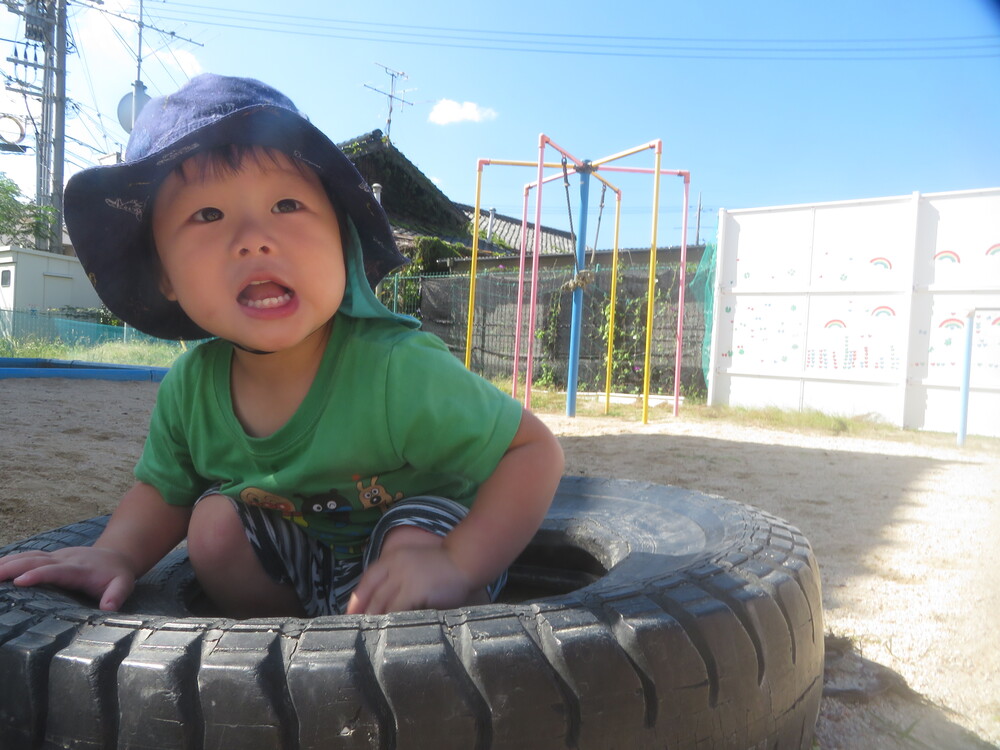 園庭遊びの様子 (3)