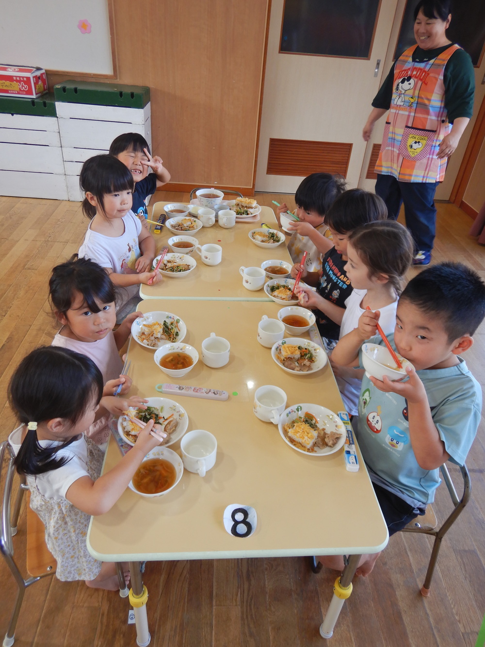 箱寿司クッキングの様子 (21)