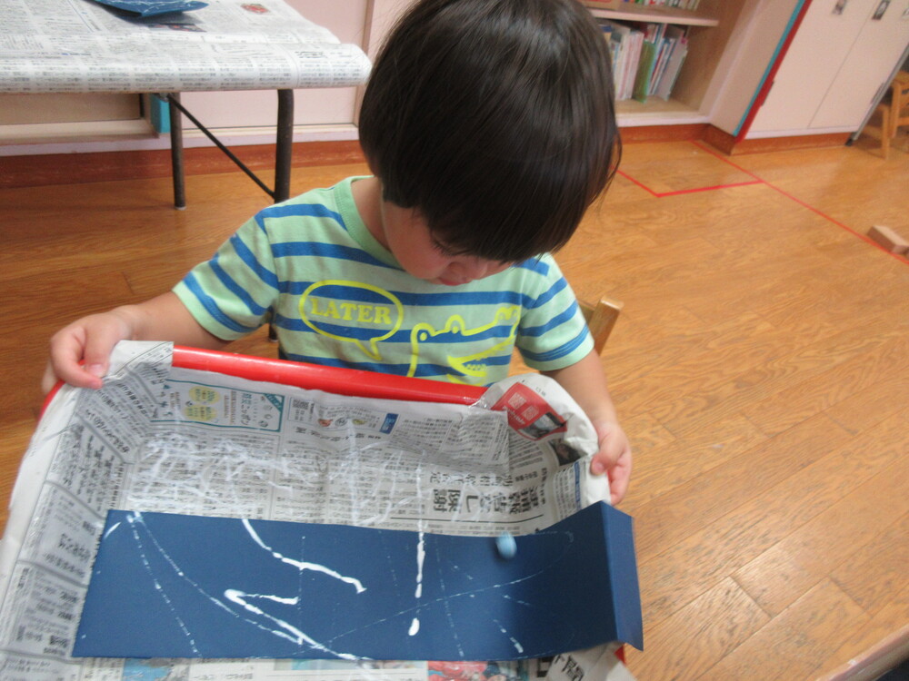 ビー玉を転がしている様子 (5)