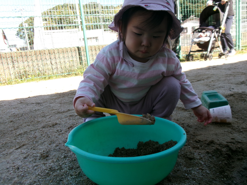砂あそび３