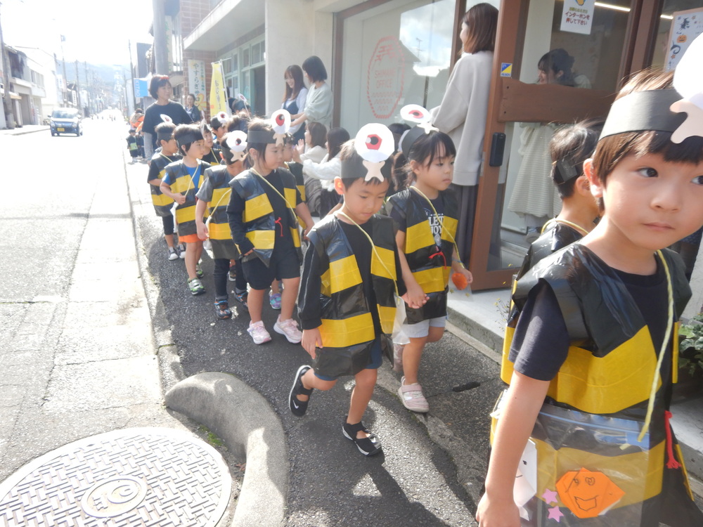 ハロウィンパレードの様子 (8)