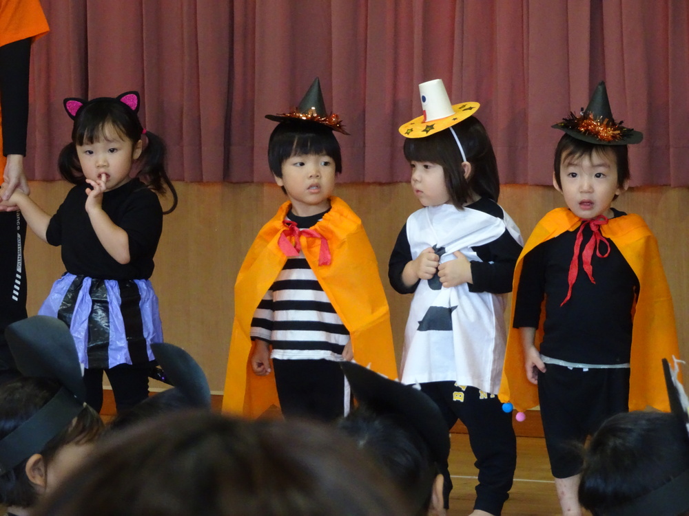 ハロウィンのオープニング (3)