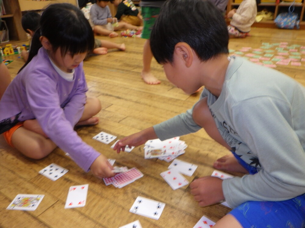 室内遊びの様子