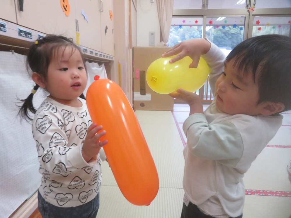 風船遊び (2)