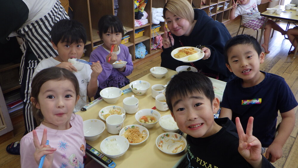 給食の様子