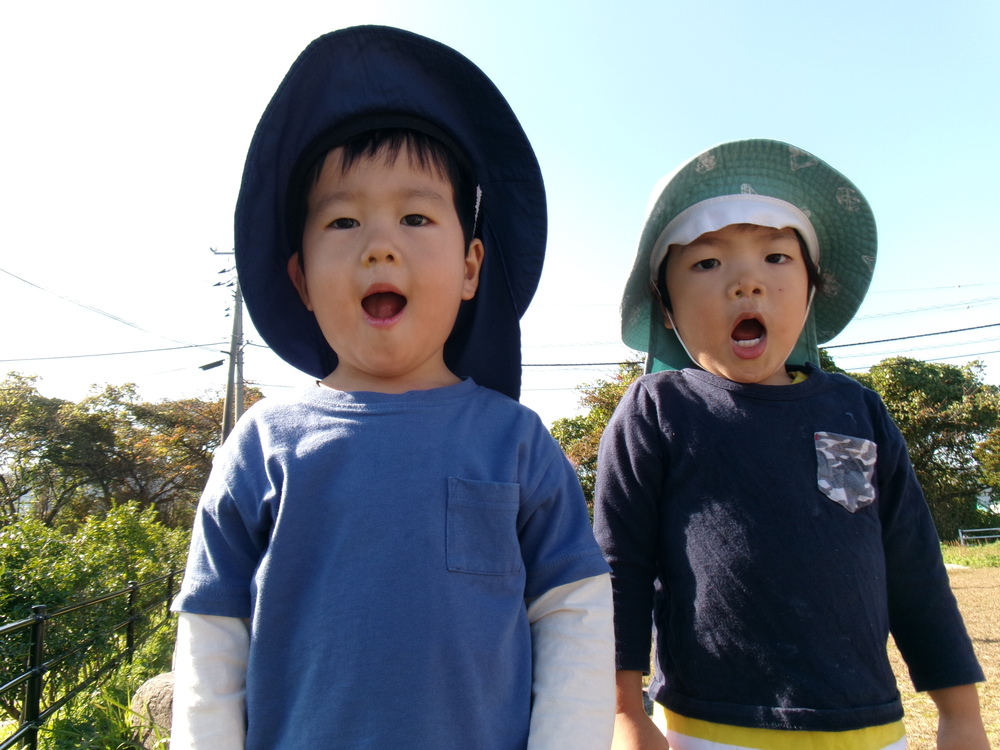 消防署広場で遊ぶ子ども (3)