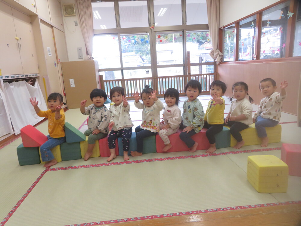 プラフォーミングで遊ぶ様子 (2)
