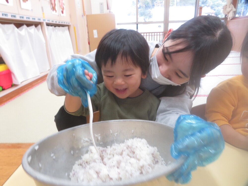お弁当ごっこの様子 (7)