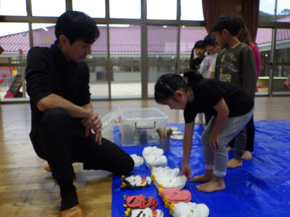 神楽面作りの様子
