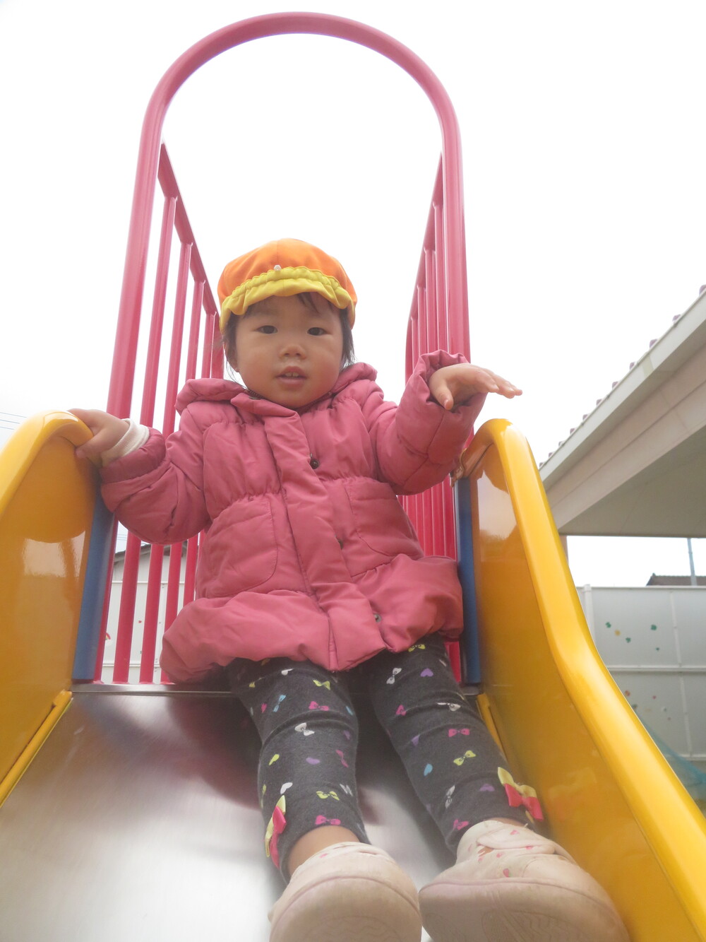 園庭遊びの様子 (3)