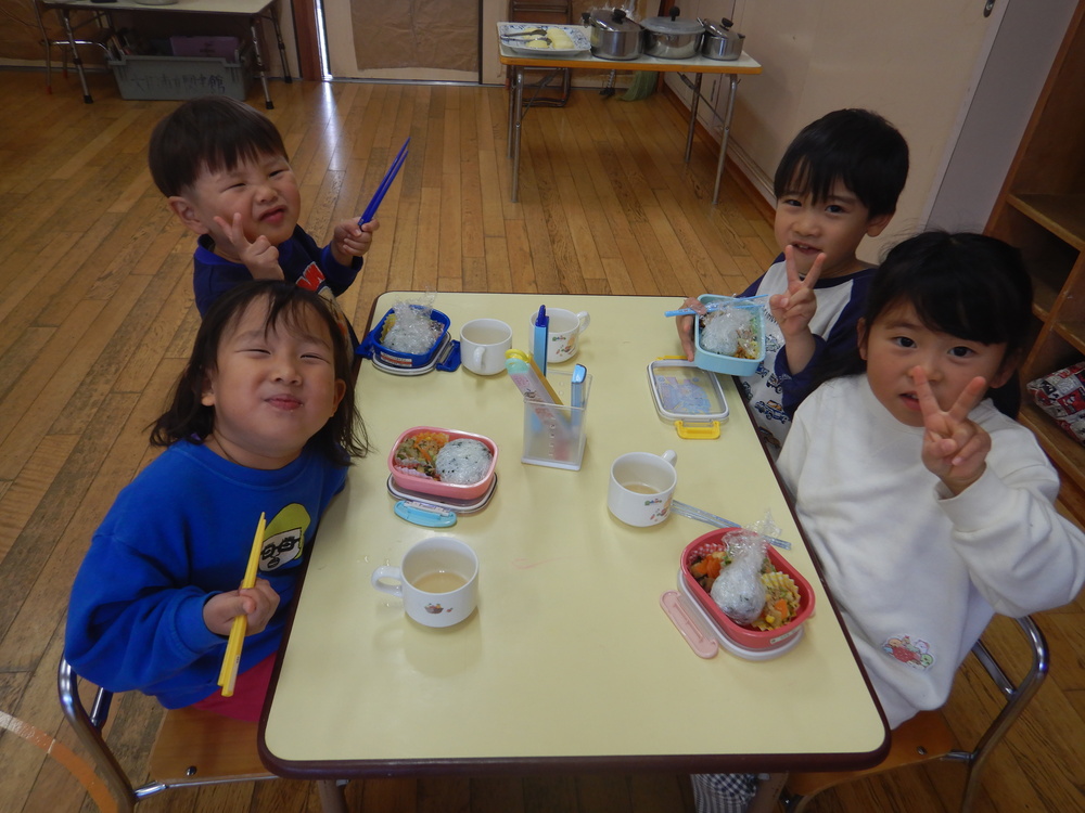 お弁当ごっこ