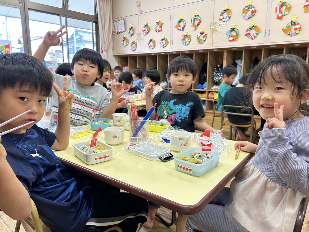 お弁当ごっこ (4)