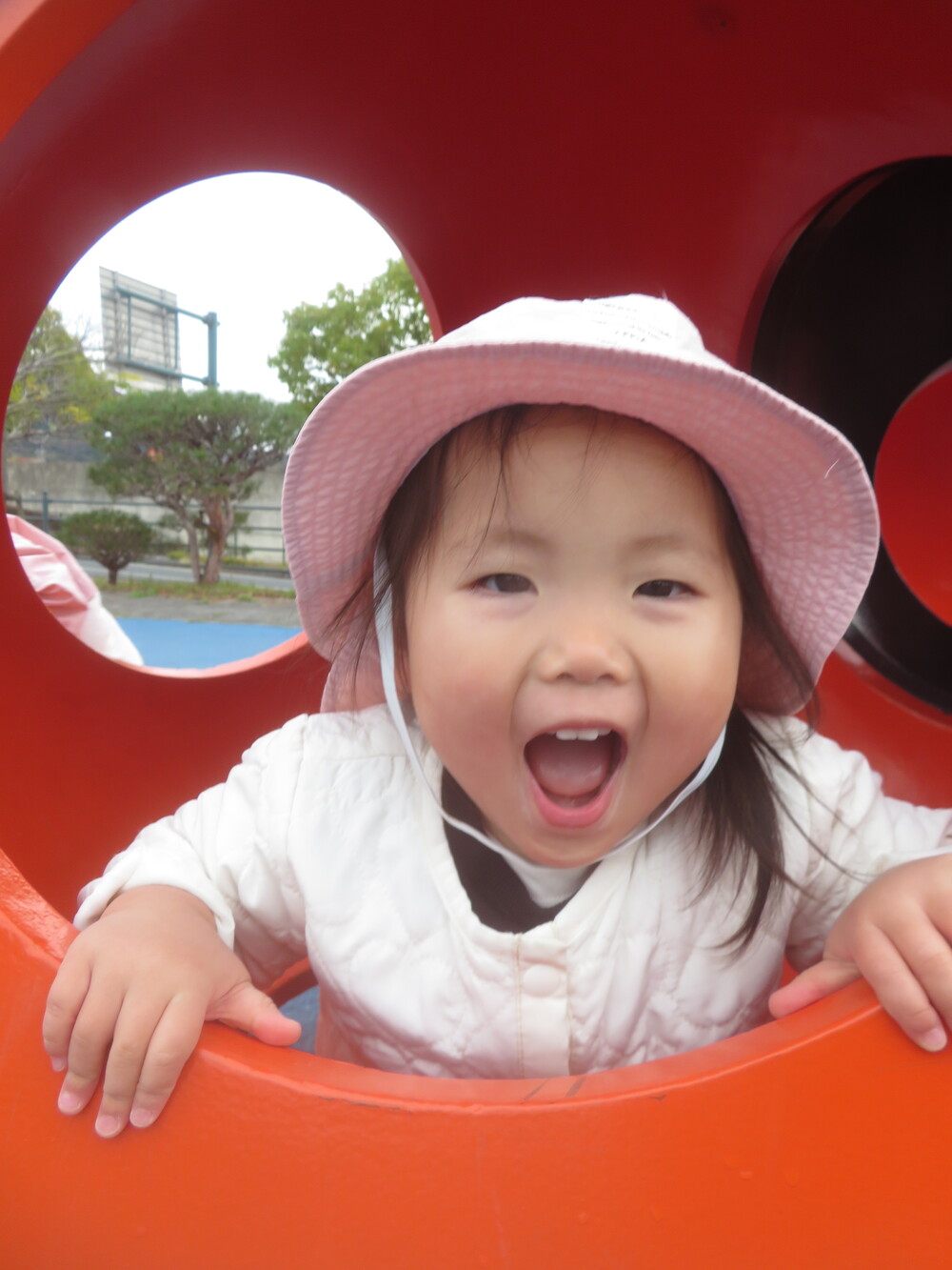 あすてらす公園で遊ぶ様子 (1)