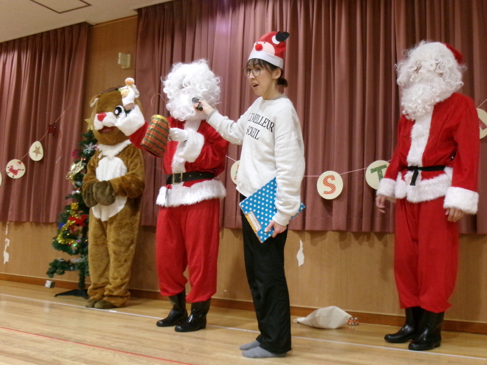 誕生会、クリスマス会の様子 (6)