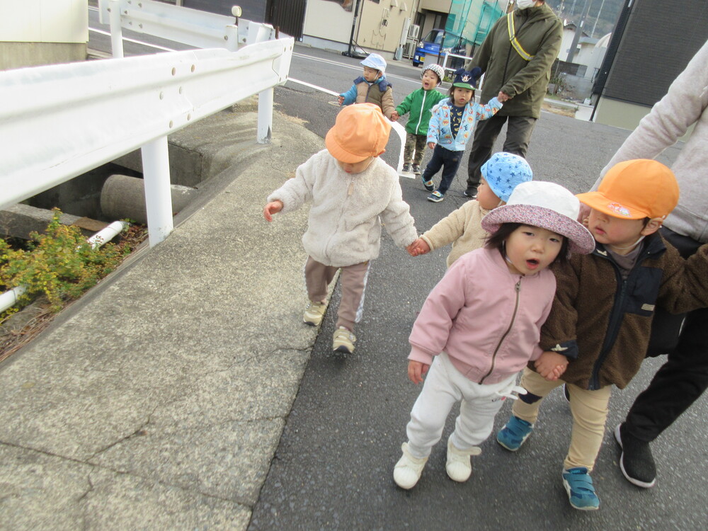散歩している