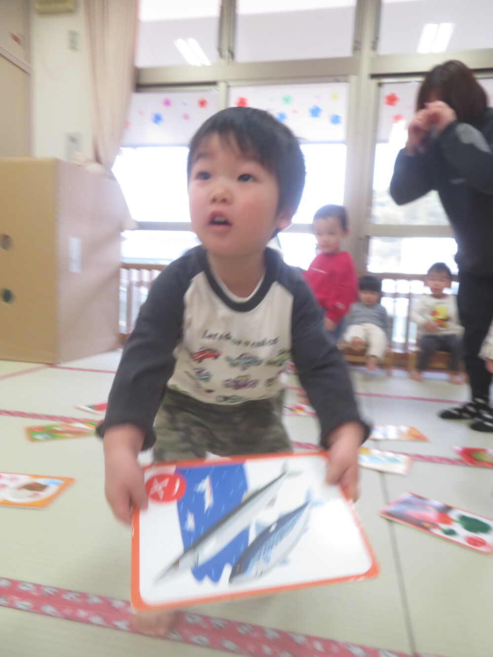 初めてのカルタ遊び (5)