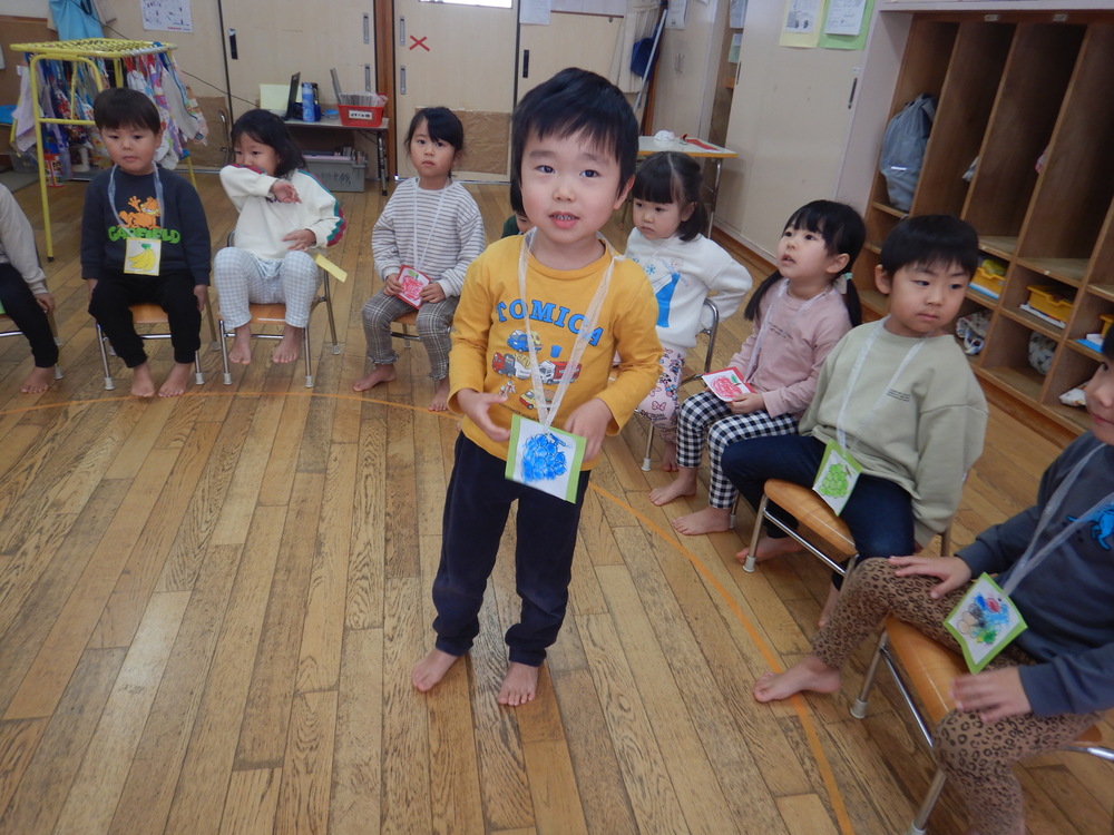 フルーツバスケットをしている様子 (1)