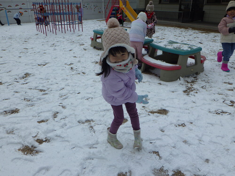 雪遊び