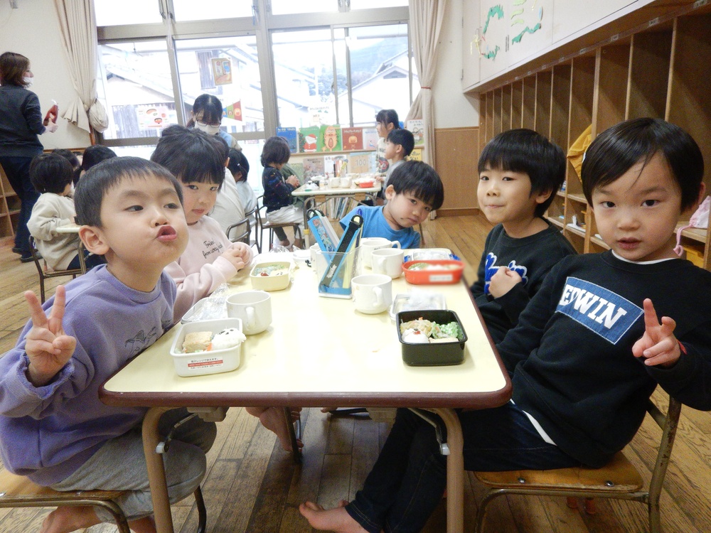 お弁当ごっこ (1)