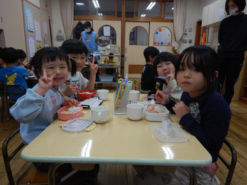お弁当ごっこ (3)