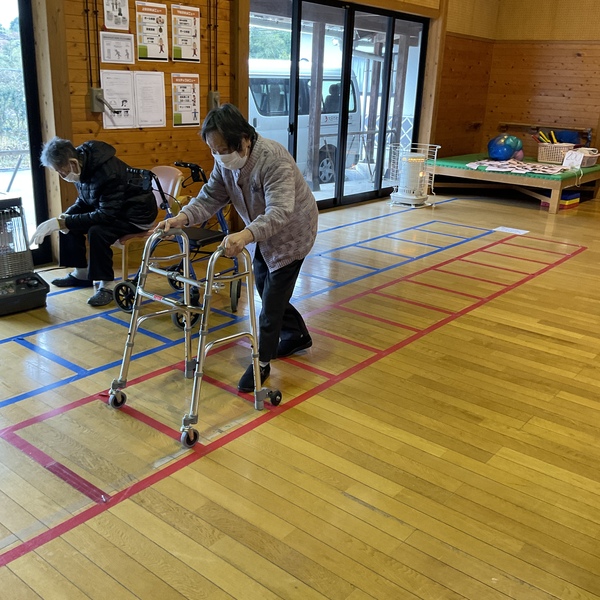 いつも歩いています