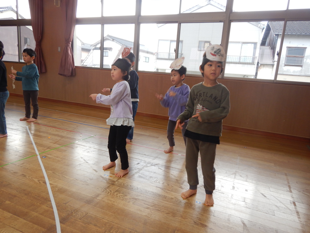 ダンスの練習の様子 (2)