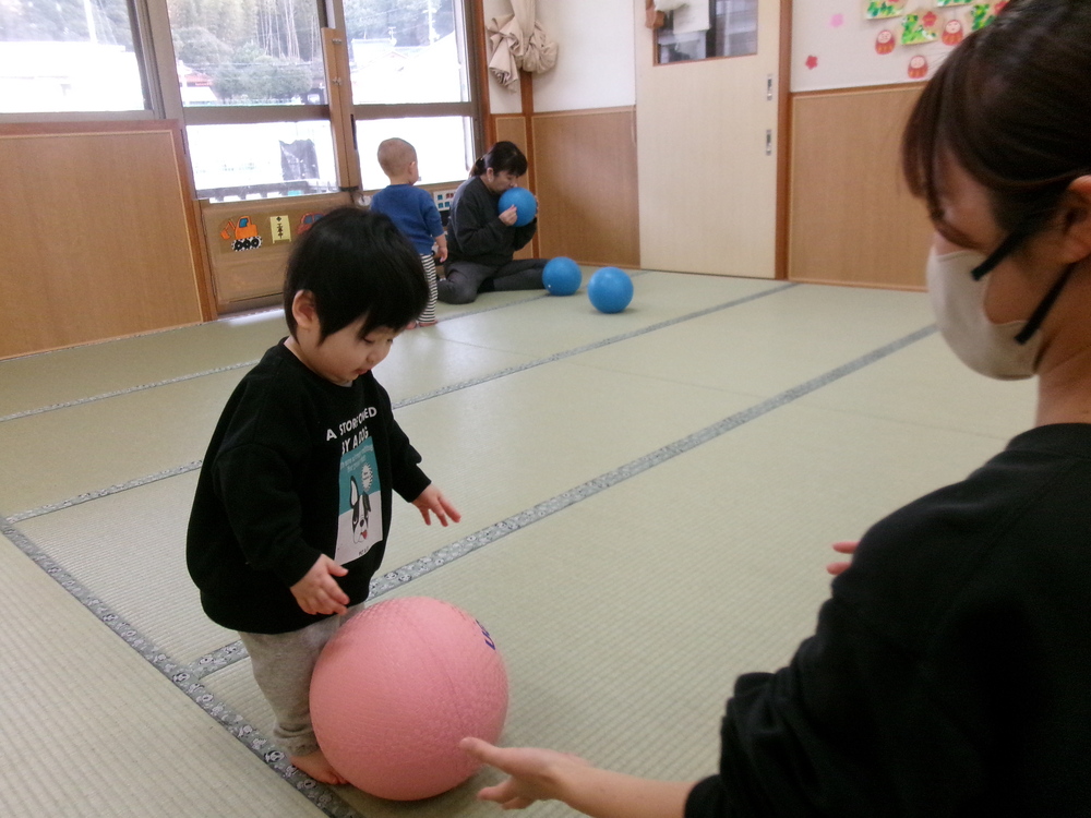 ボール遊びの様子２