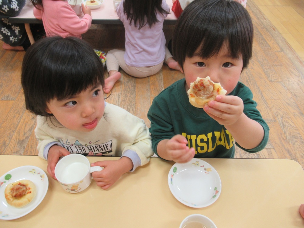 ハンバーグパン4