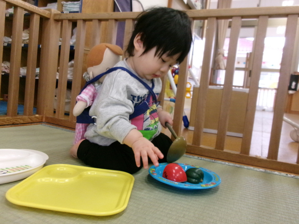 お人形遊び２