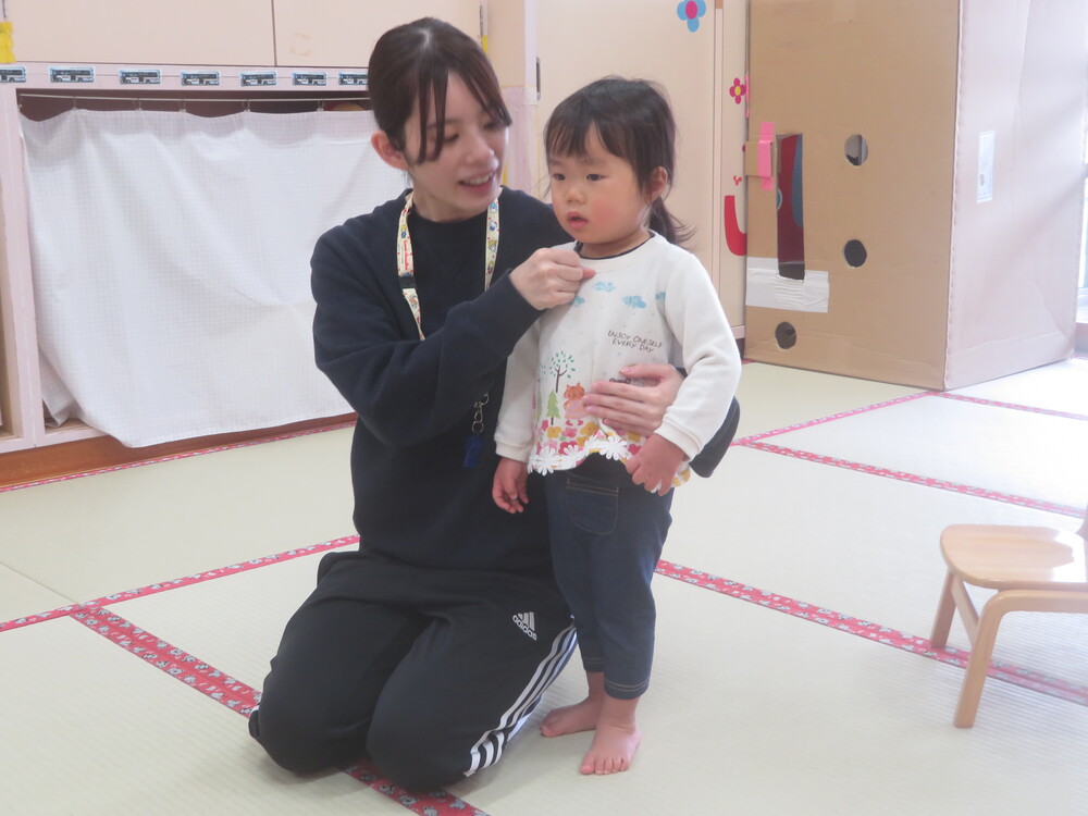 椅子取りゲームの様子 (1)