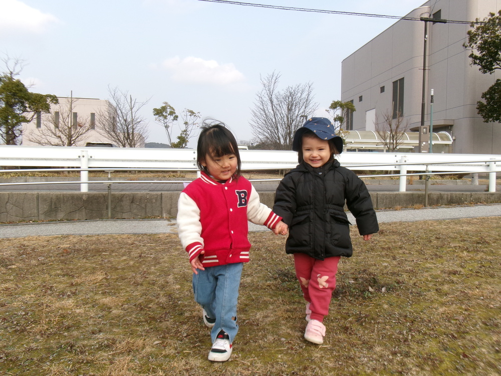 あすてらす公園で遊んでいる様子 (2)