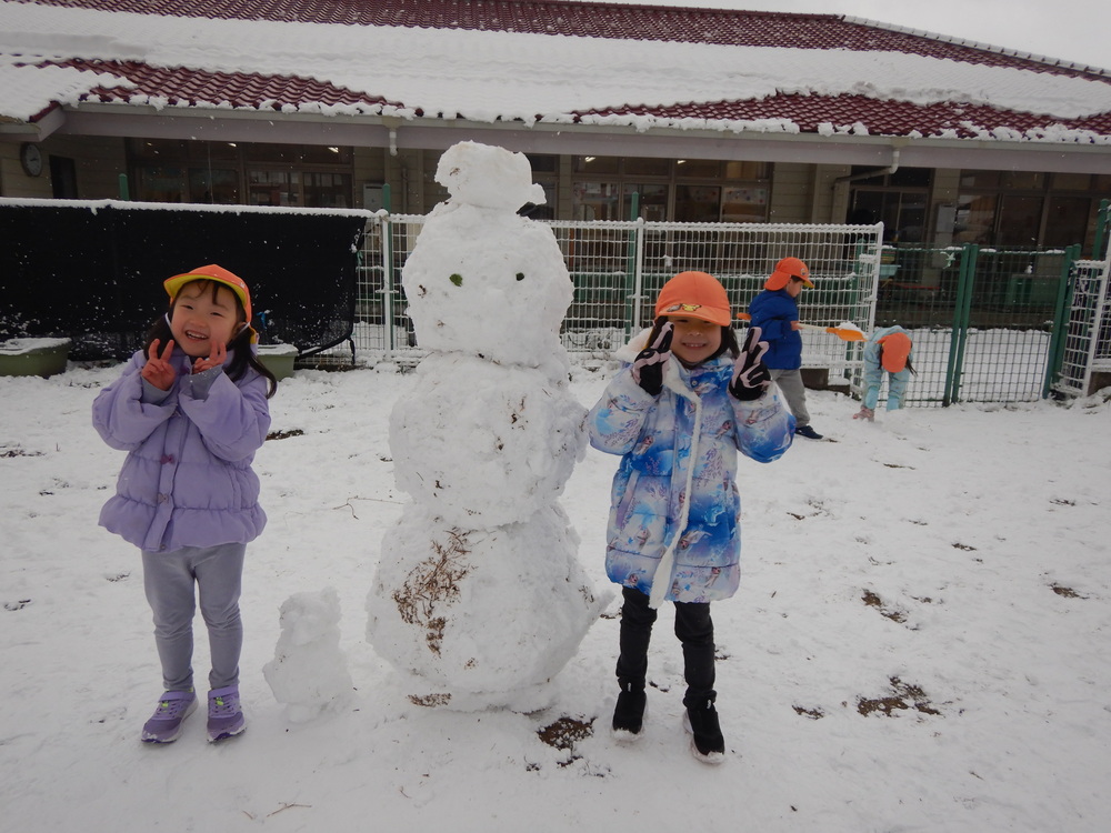 雪遊び (3)