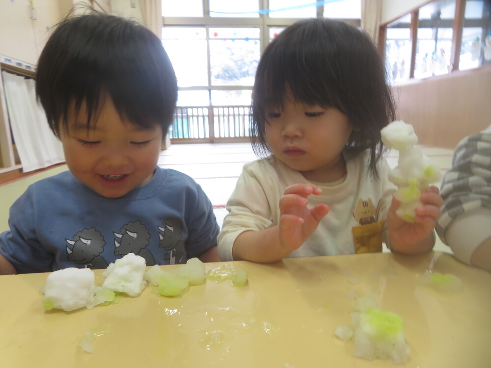 ゆきとえのぐ (2)