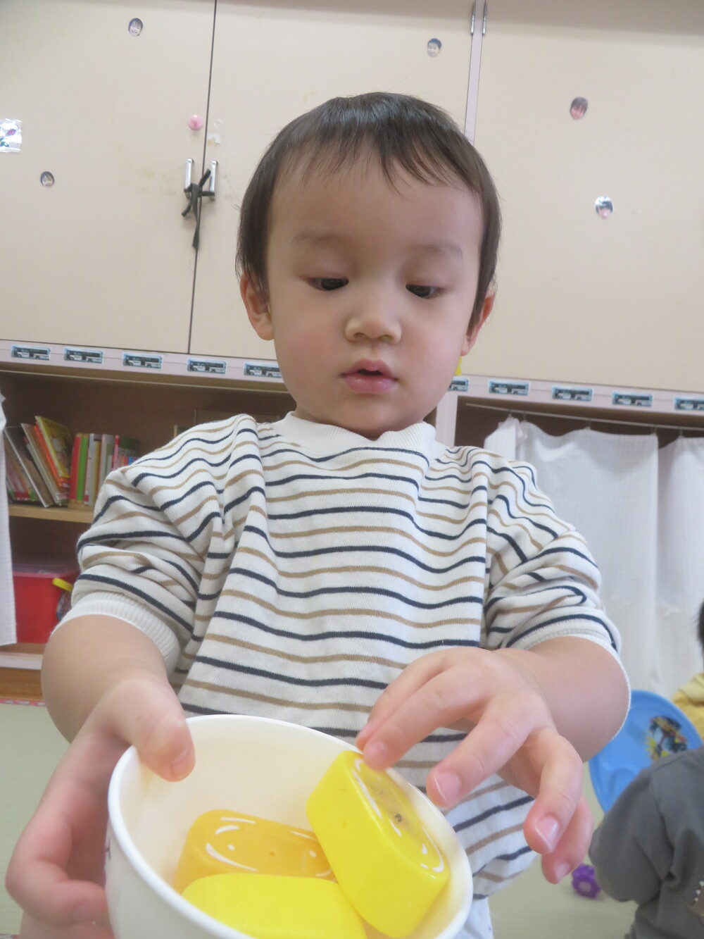 パン屋さんごっこをする様子 (1)