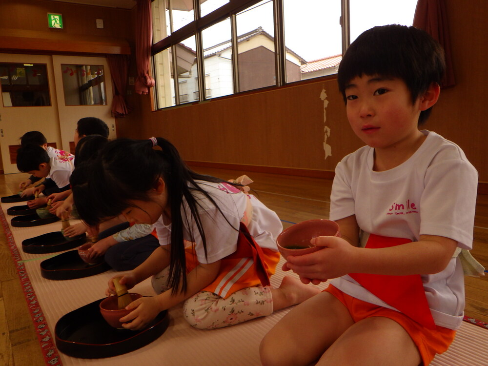 なかよし茶会の様子