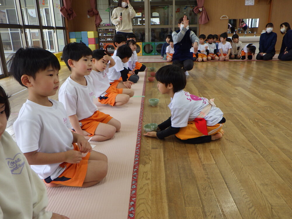 なかよし茶会の様子