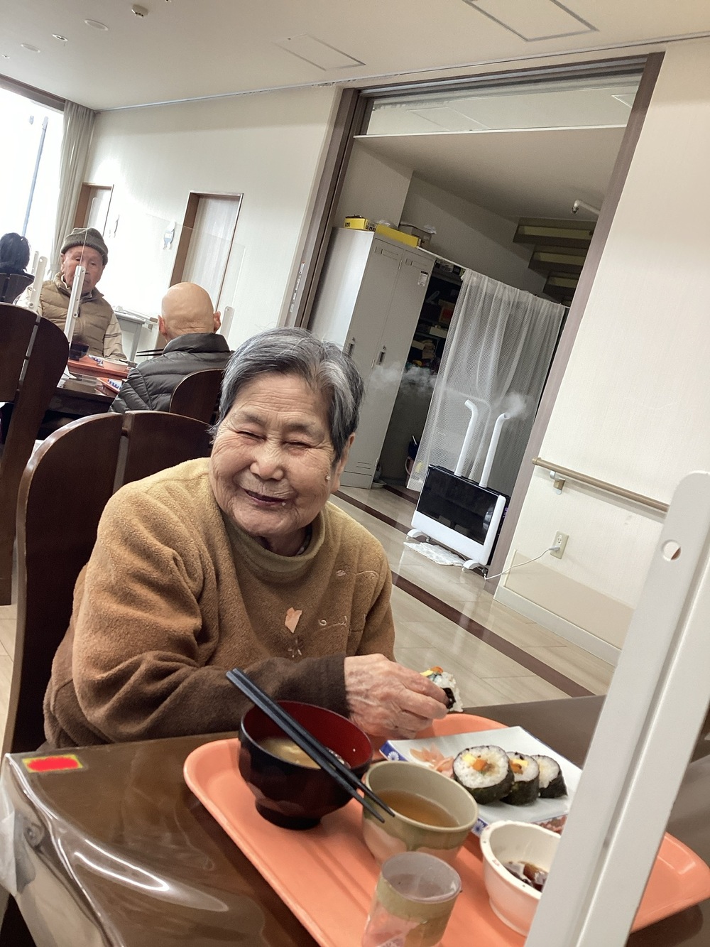 入居者4