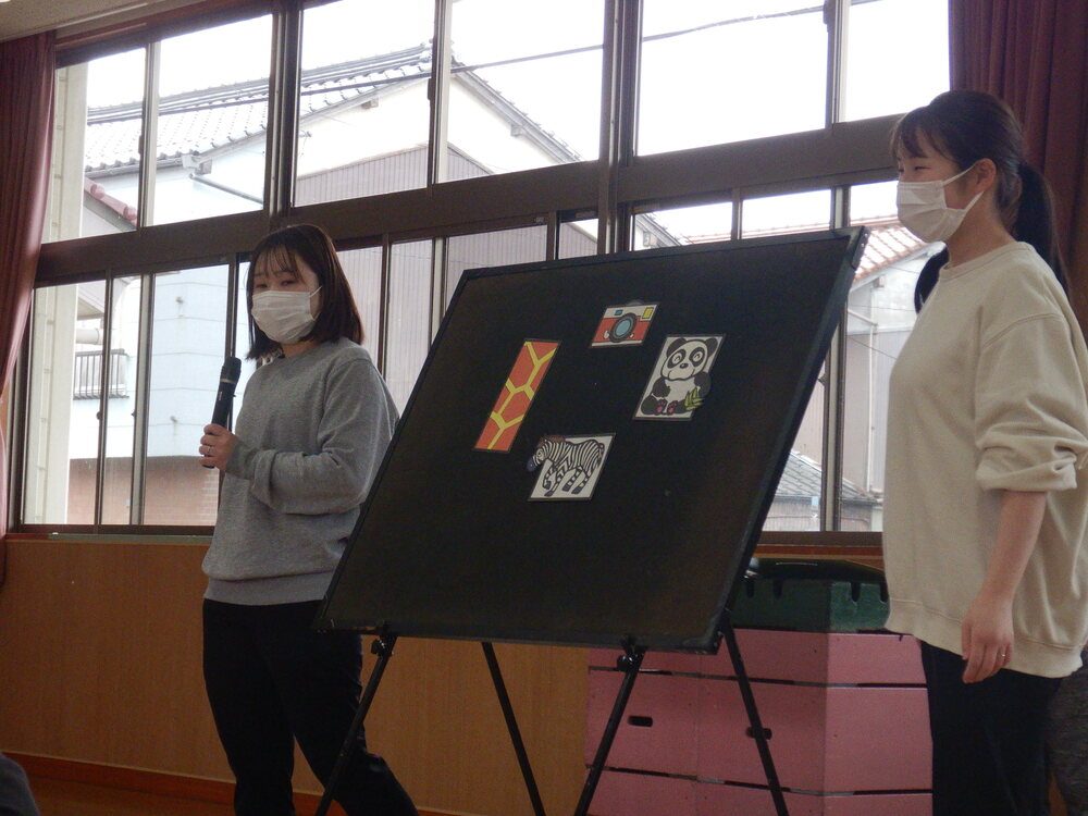 保育者の出し物