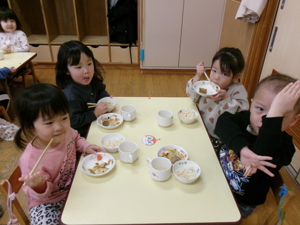 誕生会の様子 (9)