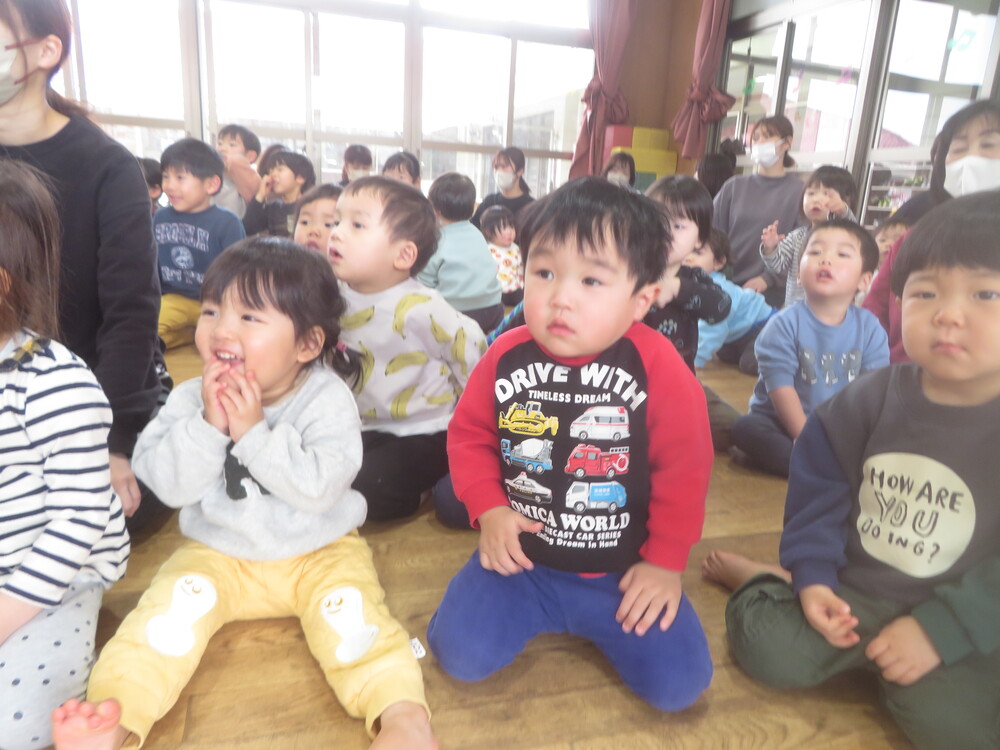 誕生会の様子 (8)