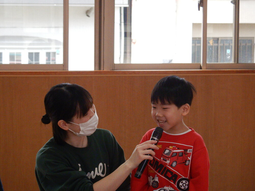 誕生会の様子 (3)