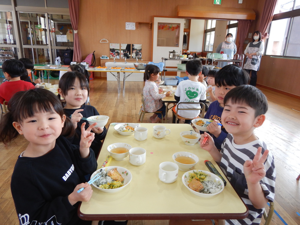 給食