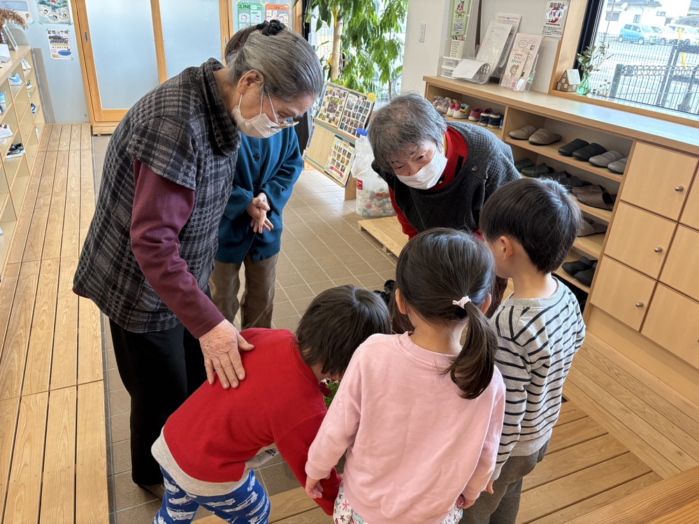 利用者さんと園児