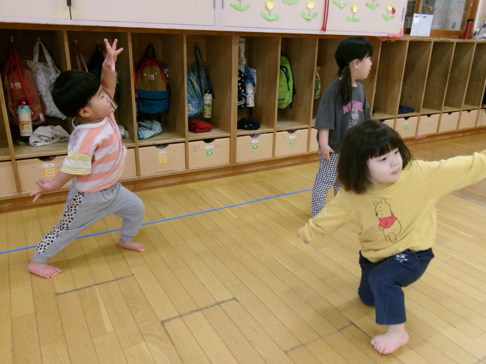 走る子ども