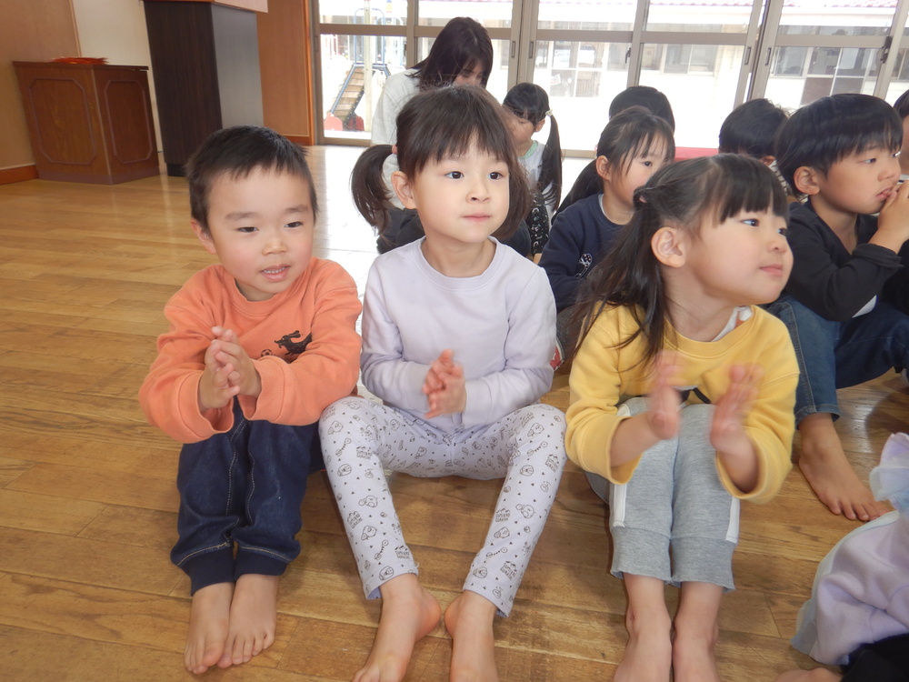 誕生会の様子 (1)
