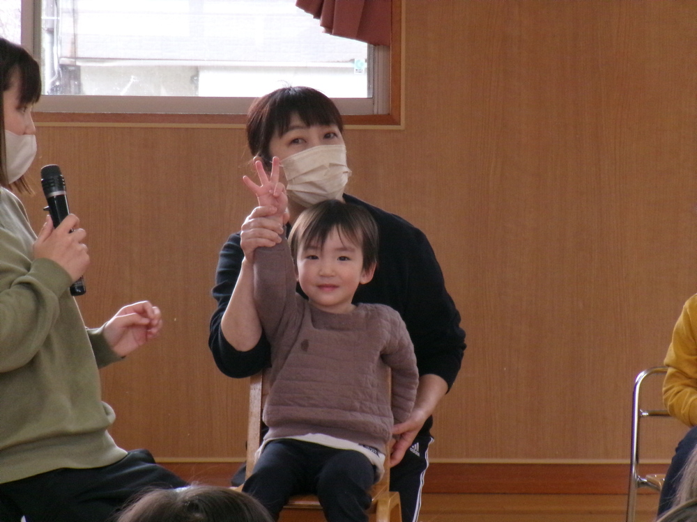3月の誕生会の様子 (1)