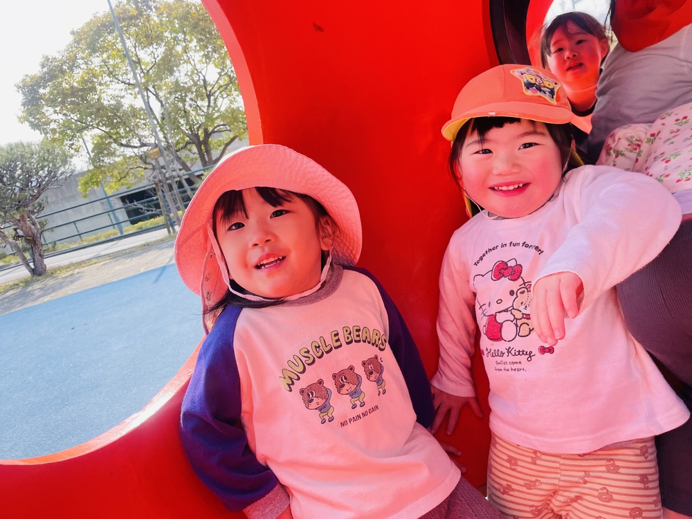 あすてらす公園で遊ぶ子ども (2)