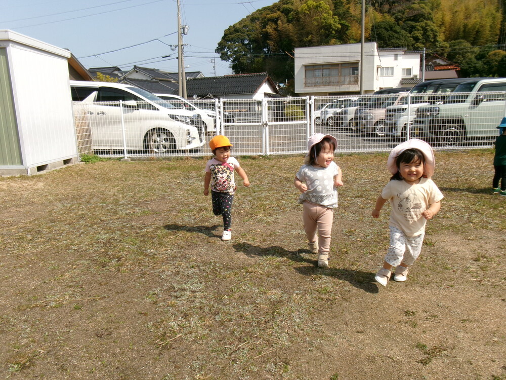 園庭遊び２
